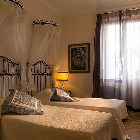B&B La Locandiera Кан сюр Мер Екстериор снимка