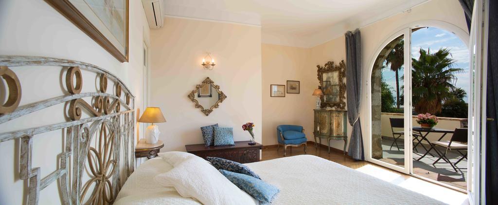 B&B La Locandiera Кан сюр Мер Екстериор снимка